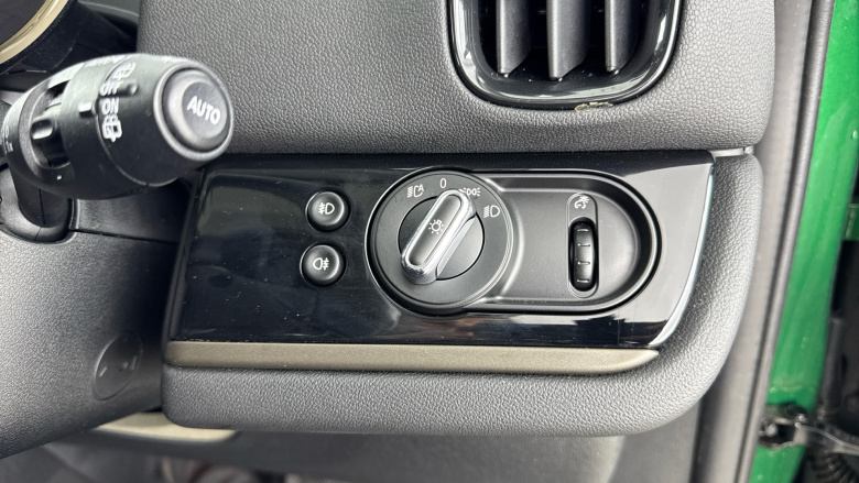 MINI Countryman 1.5 Cooper S E Classic ALL4 PHEV 5dr Auto Hatchback